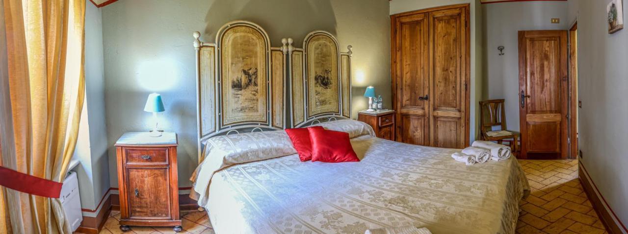 Albergo Diffuso Borgo Montemaggiore Montemaggiore al Metauro Exterior photo