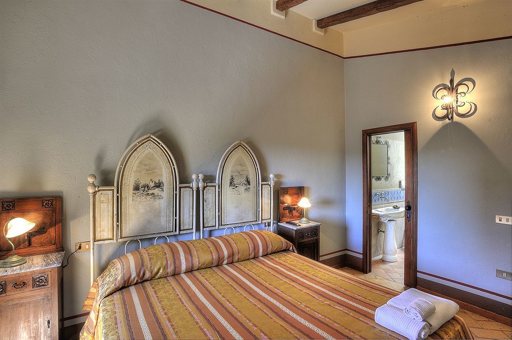Albergo Diffuso Borgo Montemaggiore Montemaggiore al Metauro Exterior photo